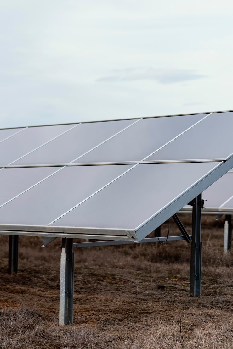 solar-panels-generating-electricity-with-copy-space_23-2148895411